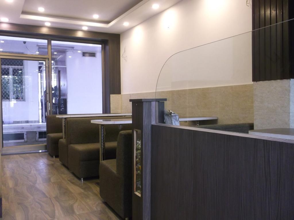 ג'איפור Hotel Abhineet Palace מראה חיצוני תמונה